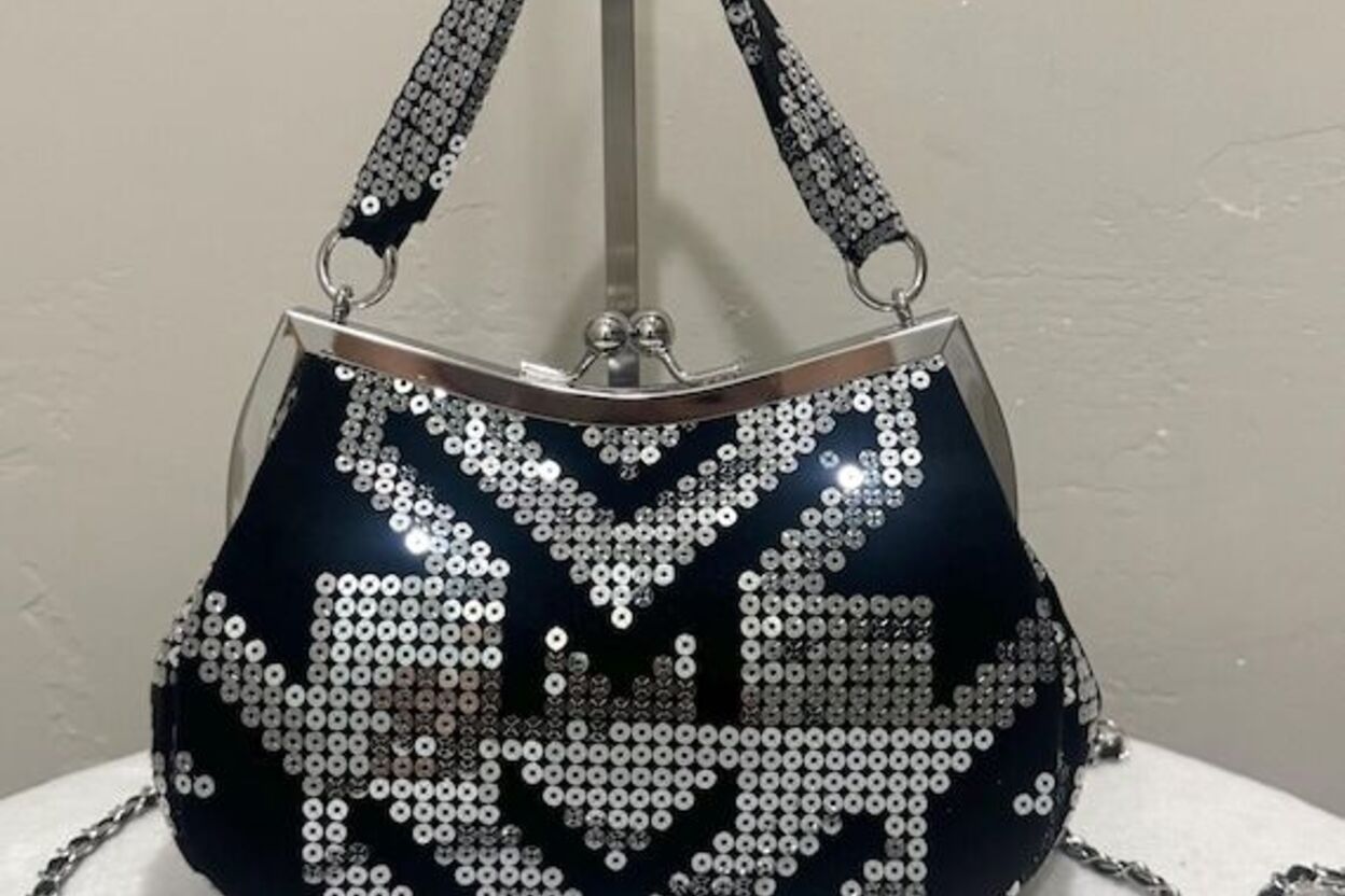 Lauries Leather Goods