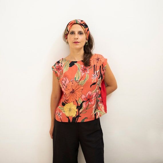 Linen top, Handmade top, Linen t-shirt, Woman...