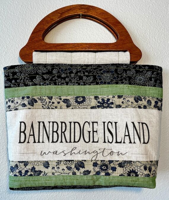 Quilted Bainbridge Island bag w/ wood handle ...