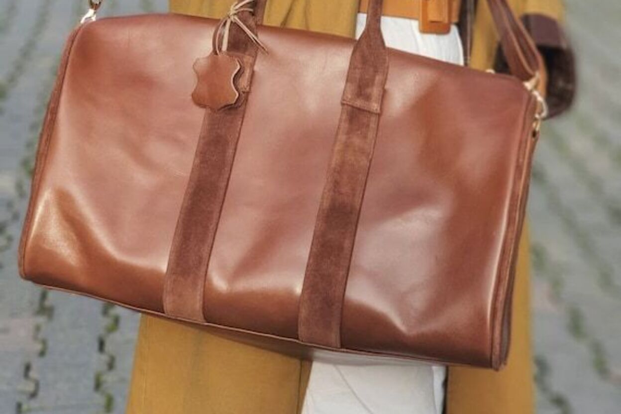 MILEBA Leather