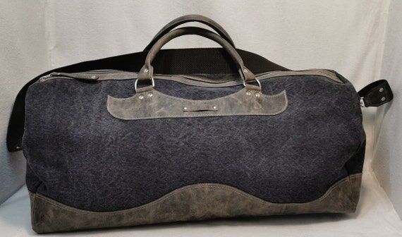 Handmade Leather Travel Duffel Bag: Large Wee...