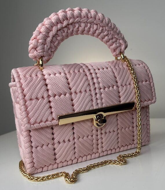 Handmade Blush Pink Macramé Purse | Crochet ...