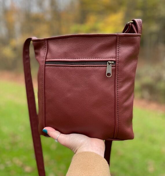 Crossbody leather purse - brick red leather -...