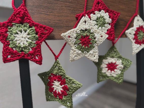 Crochet Star Garland, Handmade Christmas colo...