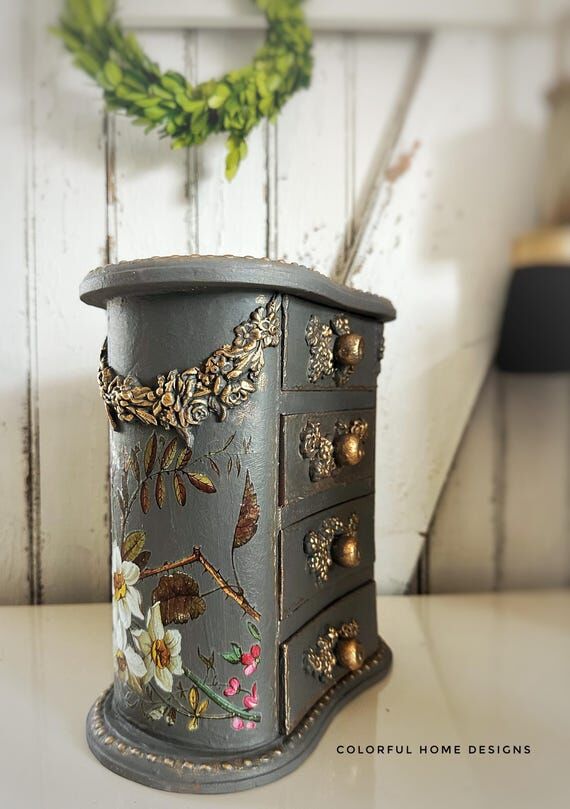 Vintage Jewelry Box: Cottagecore Floral Desig...