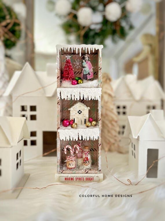 Vintage Christmas Shadow Box Diorama: Bottleb...