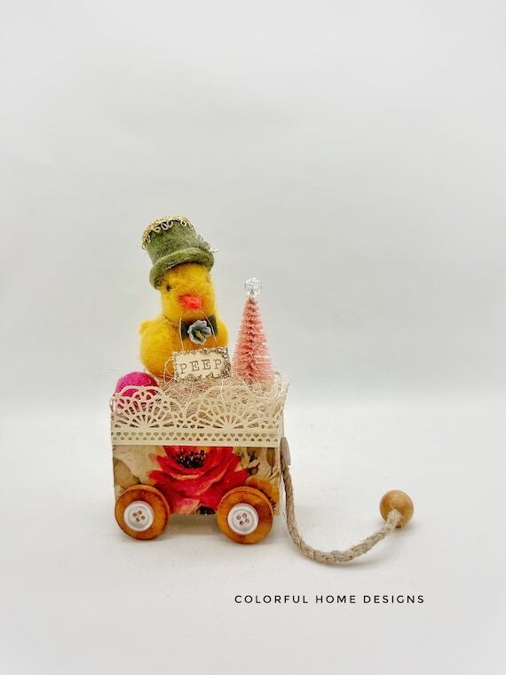 Vintage Style Easter Chick Assemblage: Needle...