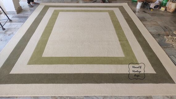 Hand Tufted Frame Rug | Modern New Zealand Wo...