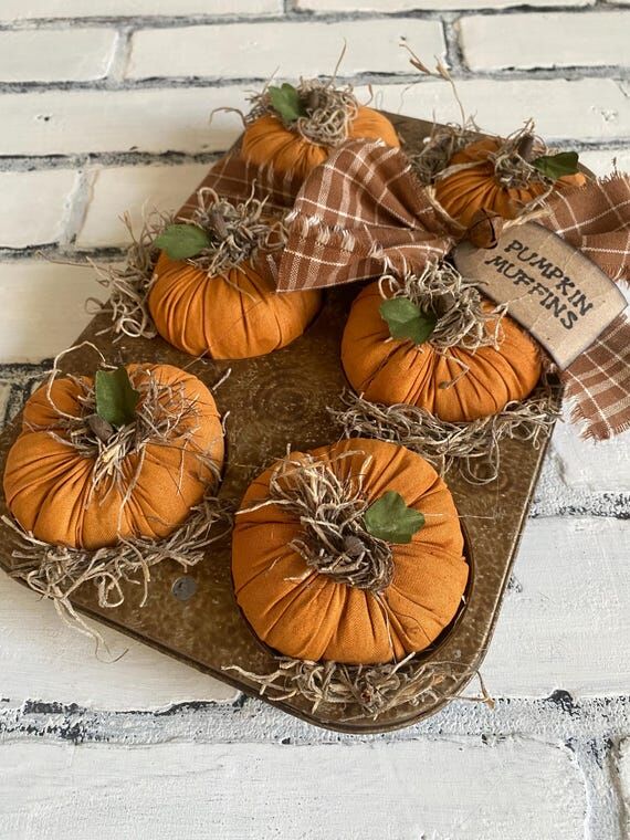 Primitive Pumpkin Muffin Tin Decor: Handmade ...