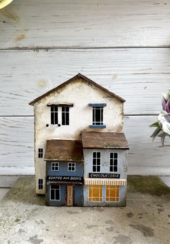 Handmade Wooden Miniature House with Bookstor...