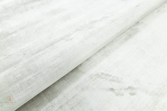 Handmade Viscose Area Rug | Silver Shimmer, M...
