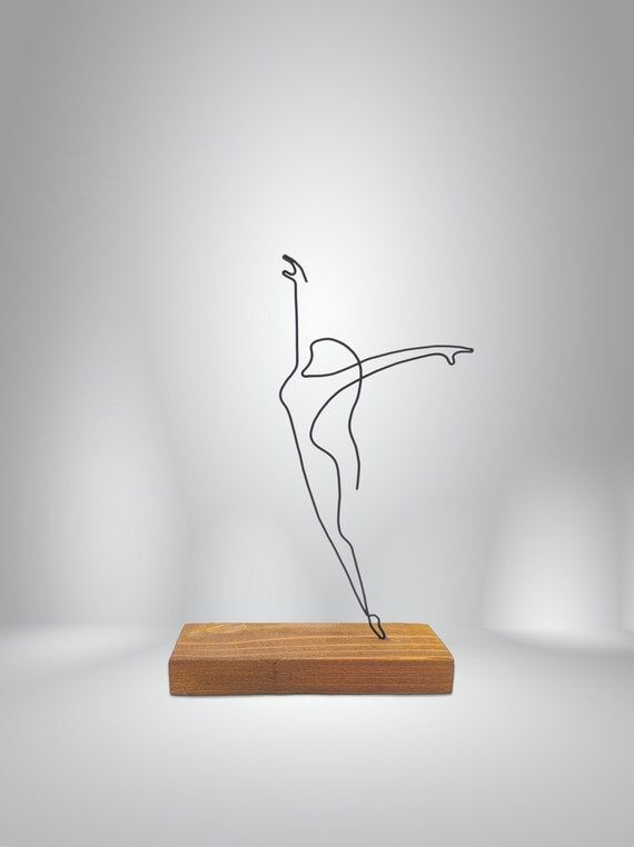 Minimal Flow Figure Wire Art – Balance Insp...