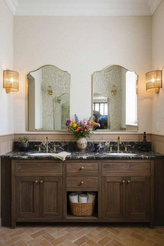 Handmade Scalloped Brass Mirror: Château Sty...