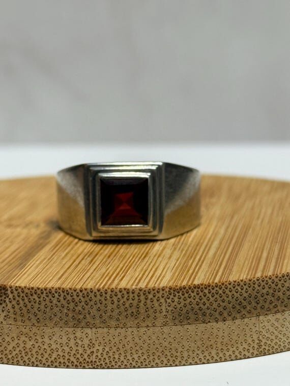 Handmade Sterling Silver Red Garnet Men's Rin...