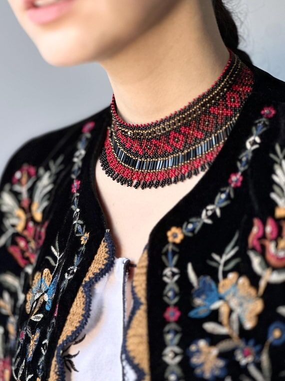 Ukrainian Beaded Collar Necklace (Sylianka) ...
