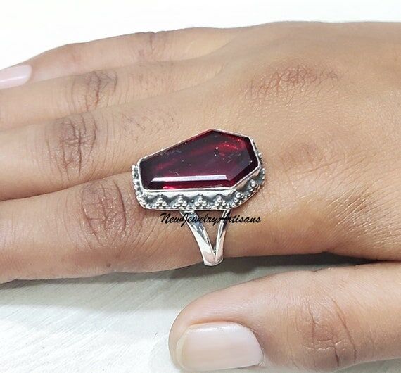 Coffin Garnet Ring: Sterling Silver January B...