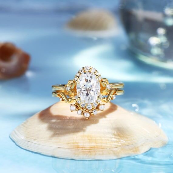 Art Deco Moissanite Engagement Ring Set Gold ...