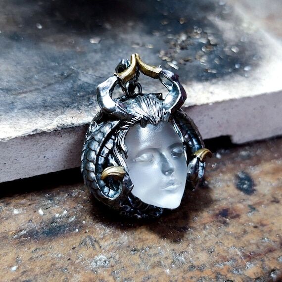 Sleeping Banshee Pendant: Natural Agate, 925 ...