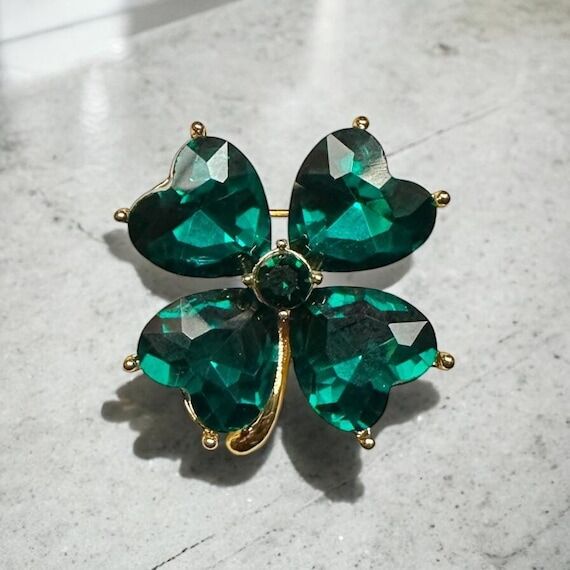 Crystal Rhinestone Clover Brooch: Vintage Sty...