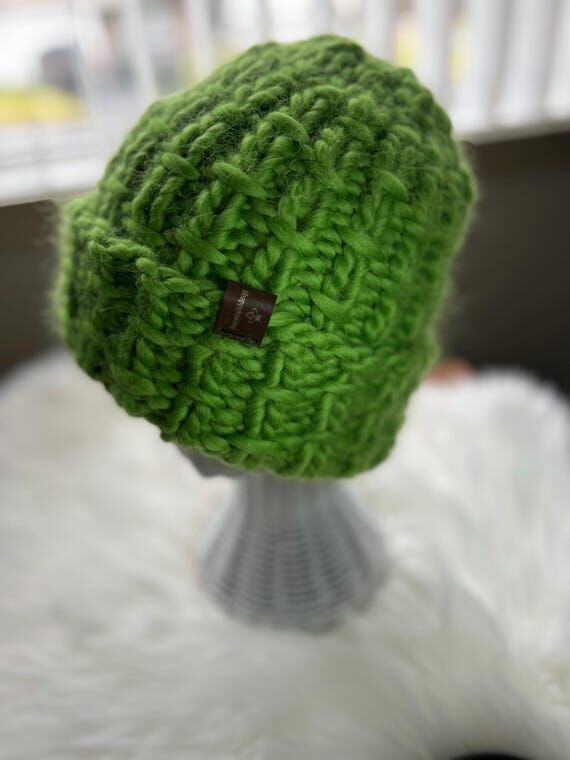 Handmade Green Wool Beanie: Chunky Knit Folde...