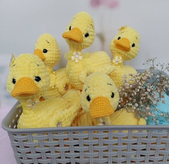 Duck crochet plush, cute duckling, farm rusti...