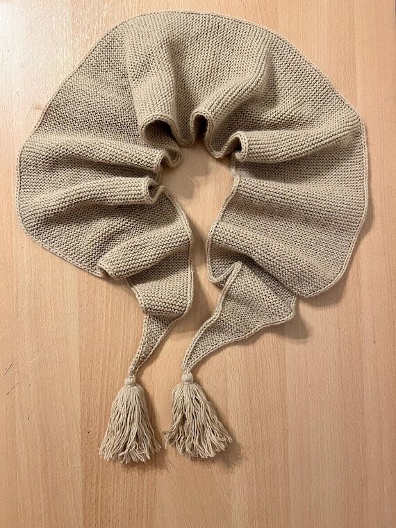 Scarf Knitting Pattern with Tassels – Easy ...