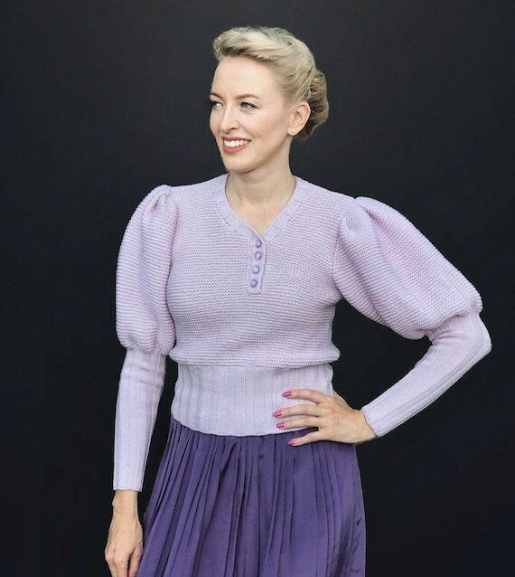 Hand Knit 1930s Wool Jumper, Lilac Woman Swea...