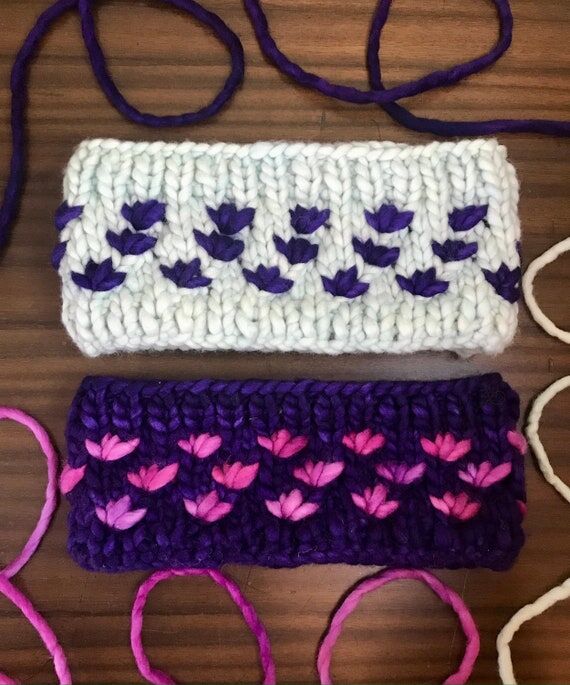 Lotus Flower Pattern Headband - Chunky Knit W...