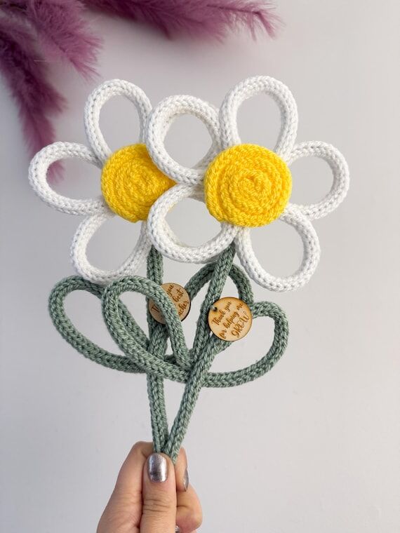 Hand-Knitted Daisy Flower with Wooden Tag –...
