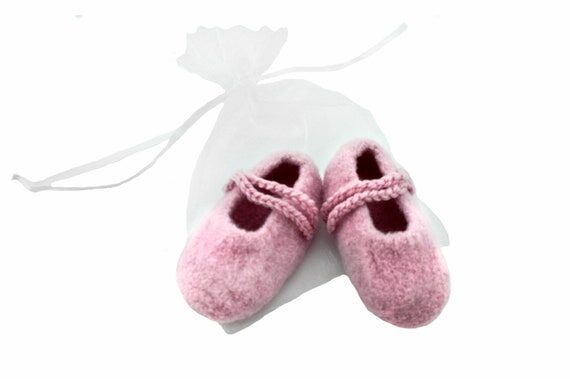 Made to order, newborn felted wool booties, w...