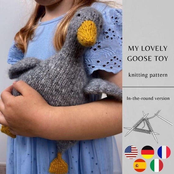 My Lovely Goose Toy KNITTING Pattern ROUND Ve...