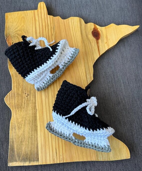Handmade Ice Hockey Skates Baby Booties ~ NHL...