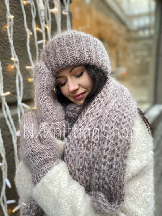 Beige mohair hat and scarf, Luxury hat, Chris...