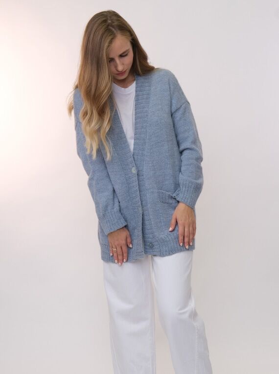 Handmade knitted woolen cardigan for ladies, ...