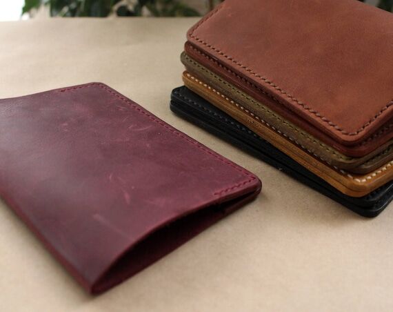 Personalized Full Grain Leather Passport Cove...