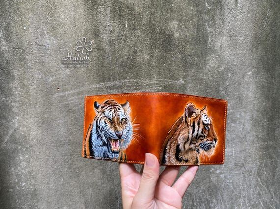 Double Tiger Head Leather Bifold Wallet for M...