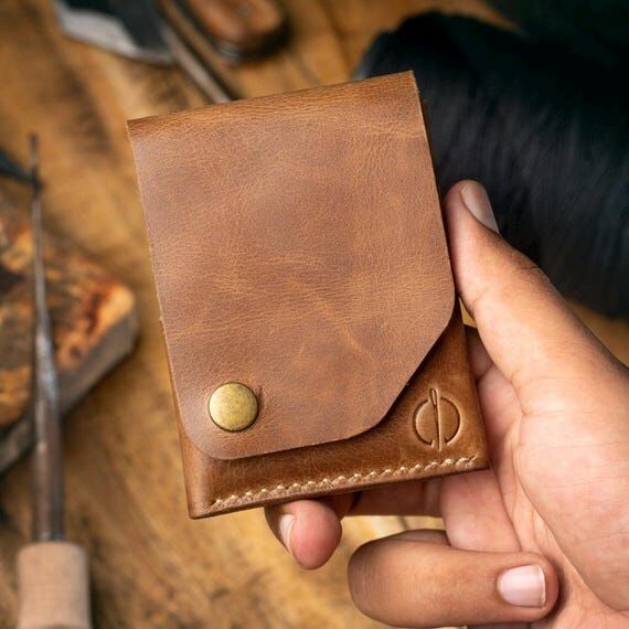 Handmade Leather EDC Minimalist Wallet, Verti...