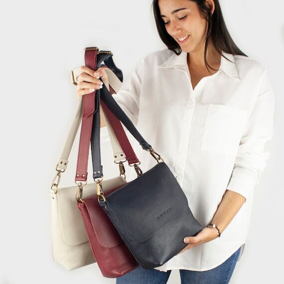 Soft Leather Crossbody Bag for Women, Zippere...