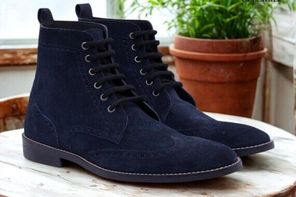 Empireof Leather