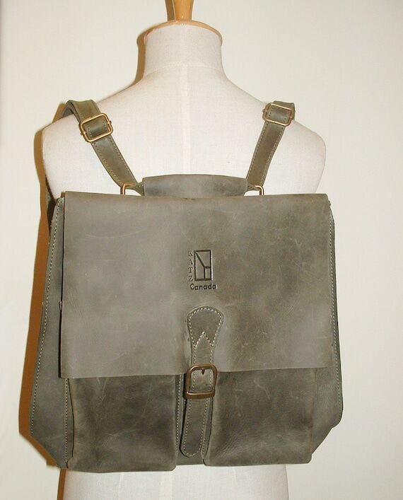 Handmade Waxed Leather Backpack: Unisex Trave...