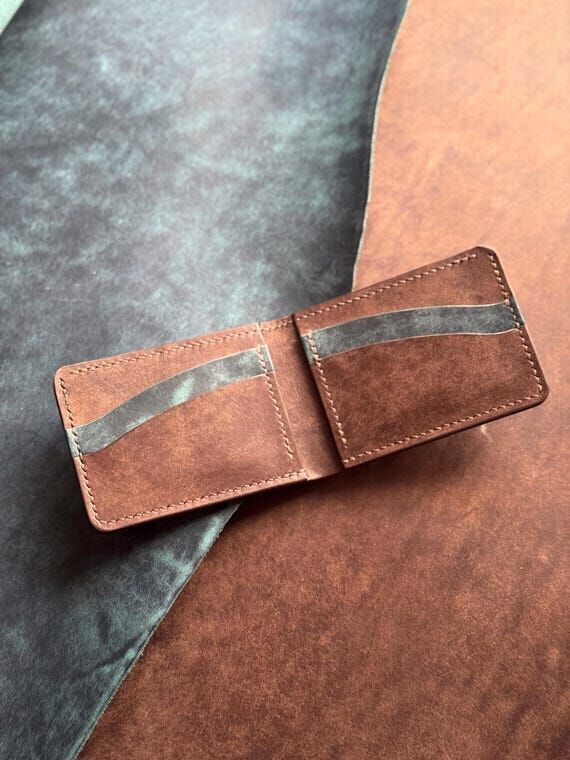 Classic "Arch" Bifold: Handmade Ful...