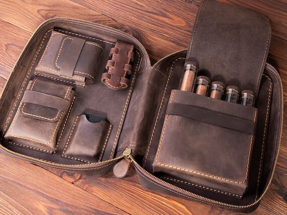 Personalized Leather Cigar Case – Custom Ci...