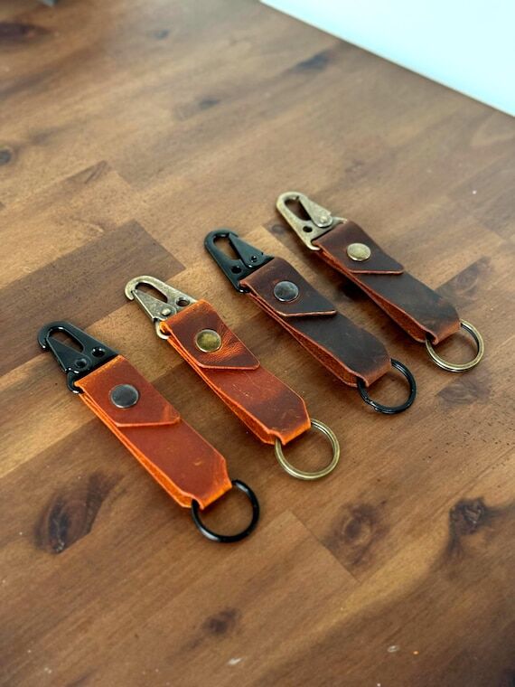 Leather Keychain, Personalized Leather Keyrin...