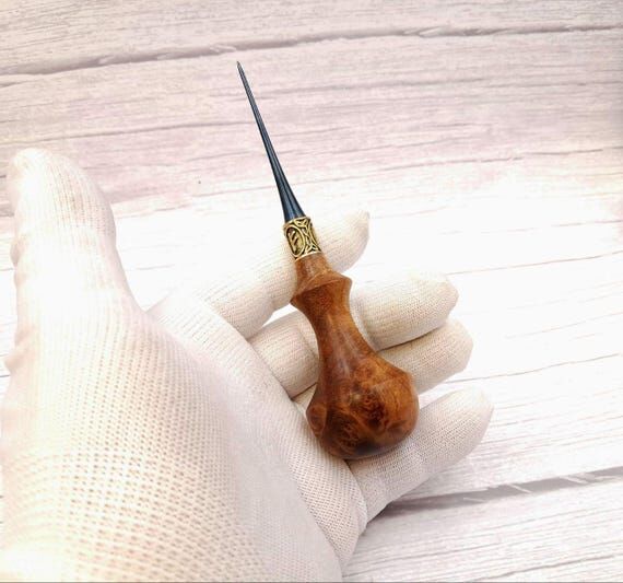 Leatherworking Awl: Hardened Steel, 60mm Blad...
