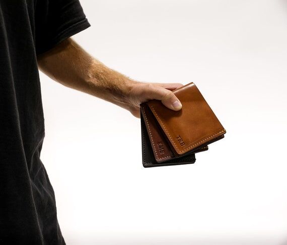 Personalized Leather Bifold Mens Wallet, groo...