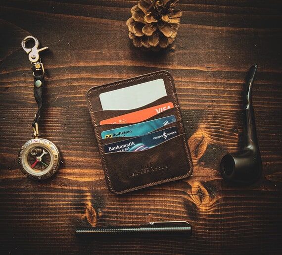 Handcrafted Leather Card Wallet: Slim Minimal...