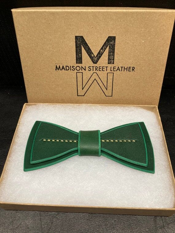 Irish Green Leather Bowtie: St Patricks Day C...