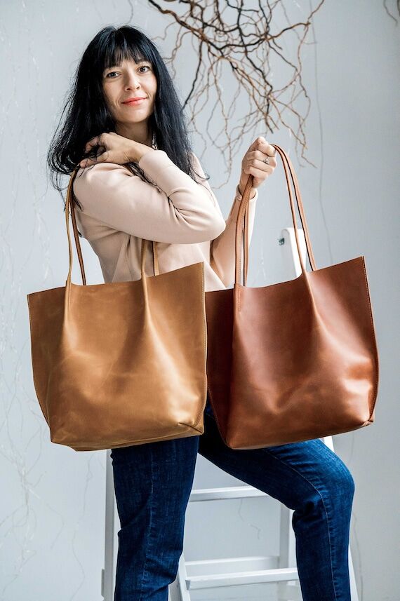Personalized Leather Tote Bag for Women — E...