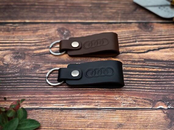 Audi Leather Car Keyring: Personalized handma...