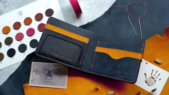 Handmade Leather Bifold Wallet,Personalized s...